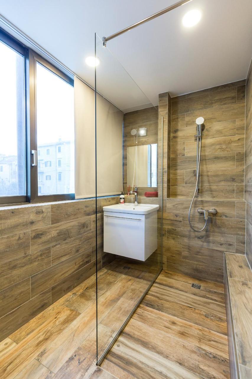 Apinelo Tower Rooms Split Exterior foto