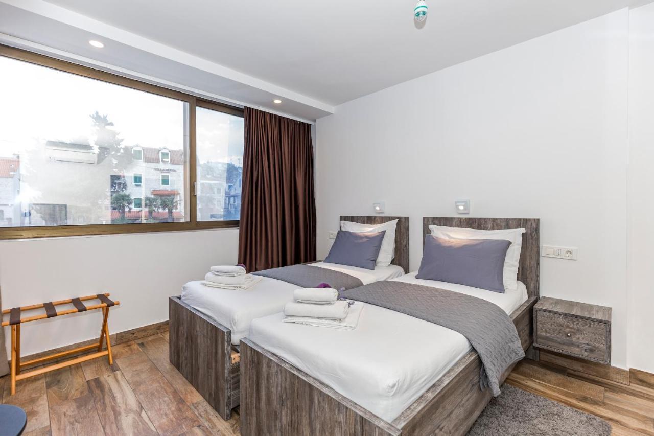 Apinelo Tower Rooms Split Exterior foto